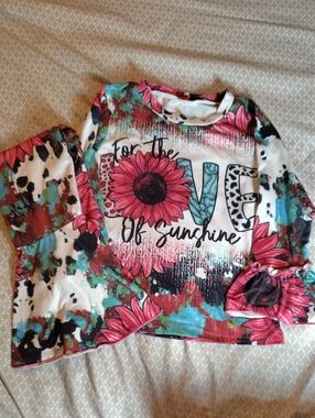 Sunflower 'For the Love of Sunshine' Floral Top - Multicolor
